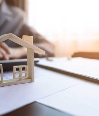 How to Compare Homeowners Insurance Policies home-insurance3