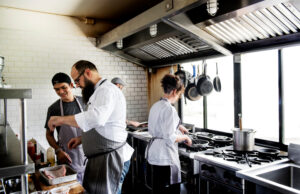 How to Minimize Risks in Your Restaurant: Insurance Tips for Owners
