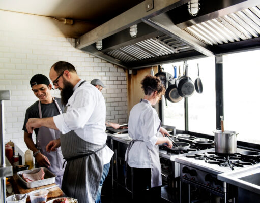 How to Minimize Risks in Your Restaurant: Insurance Tips for Owners